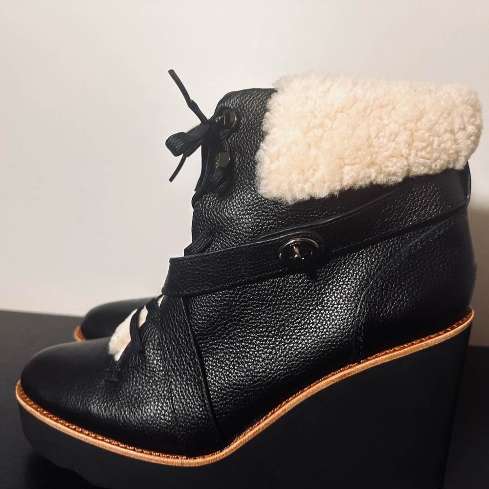 Coach: Black Kenna Boot